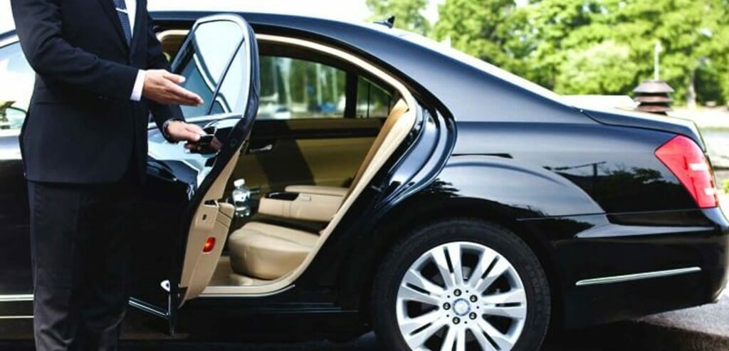 Elevating Corporate Travel – The Human Touch Of Limousines Car Services California